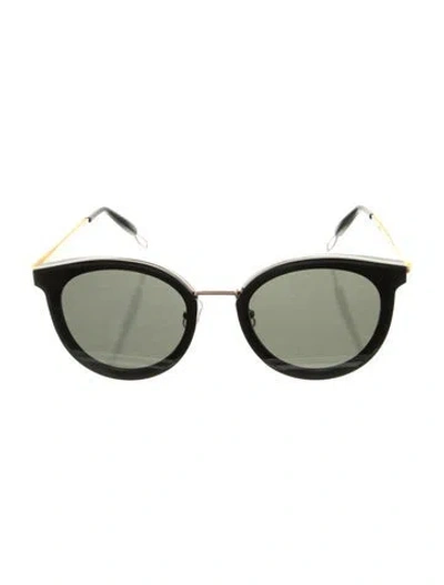 Pre-owned Gentle Monster Merlynn Cat-eye Sunglasses In Black
