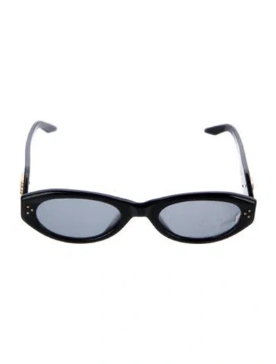 Pre-owned Gentle Monster Vamp Wayfarer Sunglasses In Black