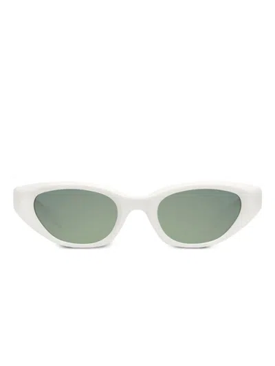 Gentle Monster Verse W2 Cat-eye-sonnenbrille Mit Sterndetail In White
