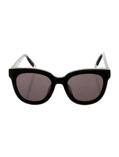 Pre-owned Gentle Monster Wayfarer Tinted Sunglasses In Black