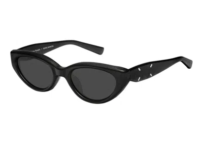 Pre-owned Gentle Monster Women's  Maison Margiela Cat Eye Sunglasses In Black (mm108 L01)