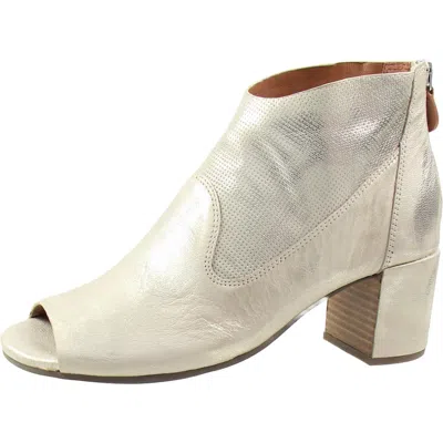 Gentle Souls By Kenneth Cole Charlene Hooded Womens Leather Peep Toe Heel Sandals