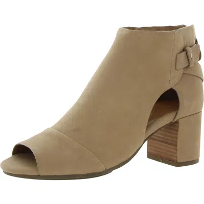Gentle Souls By Kenneth Cole Charlene Shootie Womens Leather Block Heel Pumps In Brown