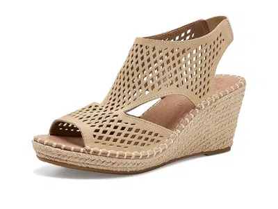 Gentle Souls By Kenneth Cole Cody Perf In Neutral