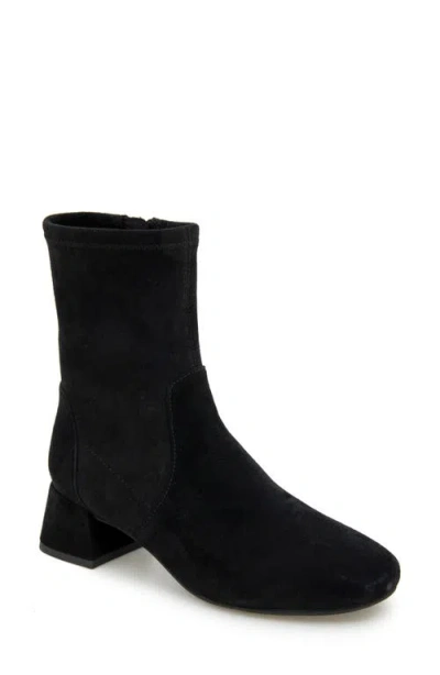 GENTLE SOULS BY KENNETH COLE GENTLE SOULS ELBERT BLOCK HEEL BOOTIE
