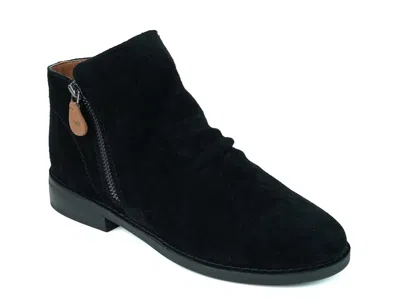 Gentle Souls By Kenneth Cole Emma Bootie In Black