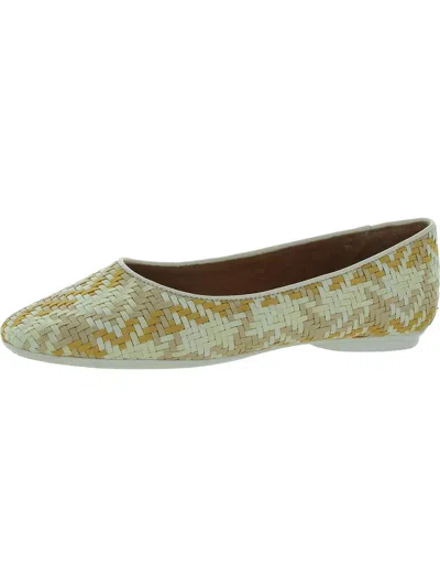 Gentle Souls By Kenneth Cole Eugene Travel Womens Woven Flat Ballet Flats In Brown