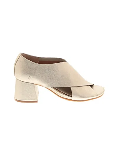 Pre-owned Gentle Souls By Kenneth Cole Heels In Gold