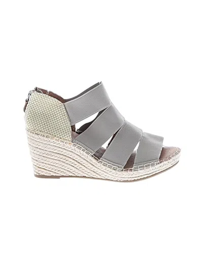 Pre-owned Gentle Souls By Kenneth Cole Wedges In Gray