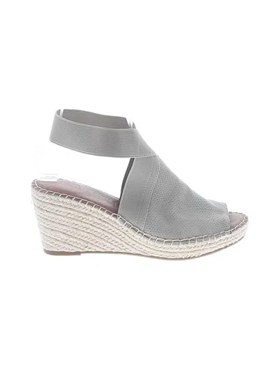 Pre-owned Gentle Souls By Kenneth Cole Wedges In Gray