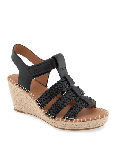 GENTLE SOULS BY KENNETH COLE GENTLE SOULS BY KENNETH COLE WOMEN'S CAPELIN WOVEN SANDALS