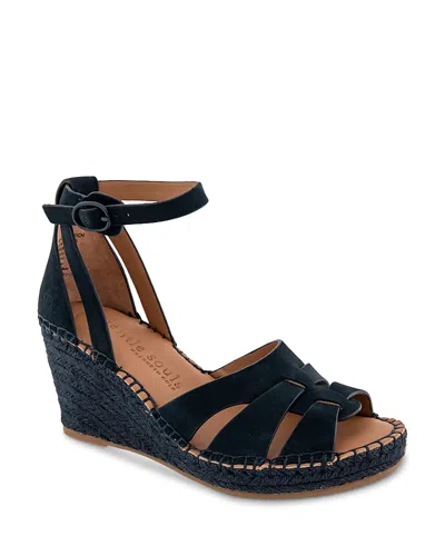 Gentle Souls By Kenneth Cole Coolie In Blue