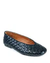 Gentle Souls By Kenneth Cole Willow Woven Flat In Black