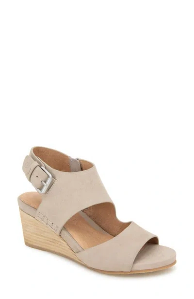 Gentle Souls Tilly Wedge Sandal In Brown