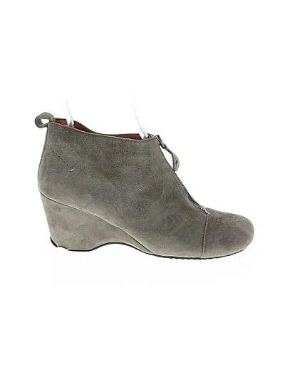 Pre-owned Gentle Souls Wedges In Gray