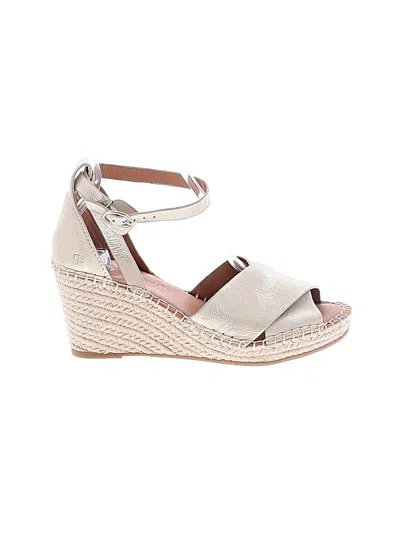 Pre-owned Gentle Souls Wedges In Ivory