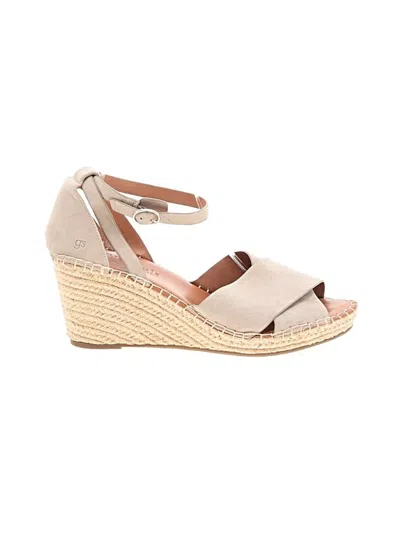 Pre-owned Gentle Souls Wedges In Ivory