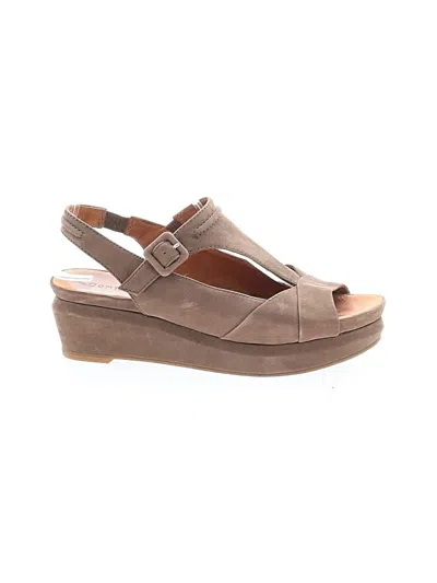 Pre-owned Gentle Souls Wedges In Tan