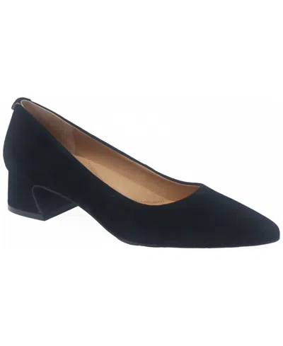 GENTLE SOULS WOMEN'S GARDENA POINTY TOE PUMPS