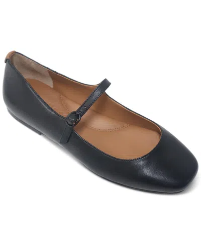 Gentle Souls Women's Wynona Flats In Black Leather