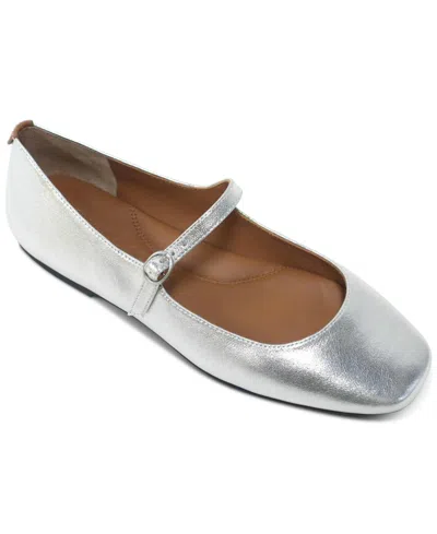 Gentle Souls Women's Wynona Flats In Silver Leather