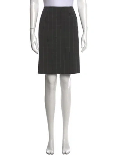 Pre-owned Geoffrey Beene Plaid Print Knee-length Skirt In Grey