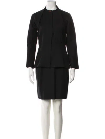 Pre-owned Geoffrey Beene Wool Skirt Suit In Black