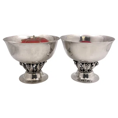 Pre-owned Georg Jensen Pair Of  Sterling Silver Hammered Centerpiece Bowls 197a Art Nouveau