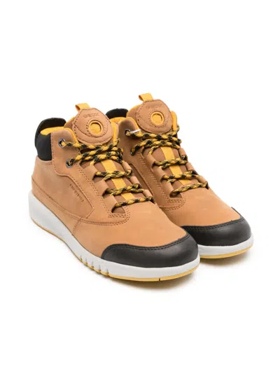 Geox Kids' Aeranter Abx Panelled Sneakers In Brown