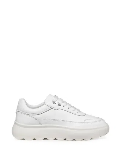 Geox D Spherica Ec4.1 Chunky-sole Sneakers In White