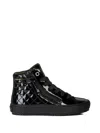 Geox Kalispera キルティング ジップスニーカー In Black
