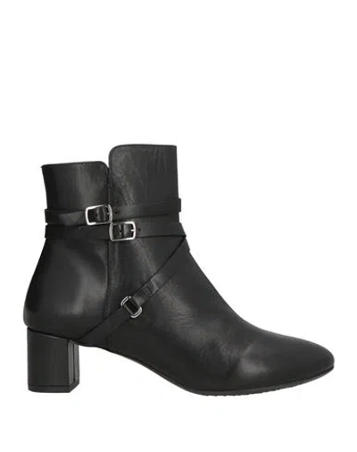 Geox Woman Ankle Boots Black Size 8 Leather