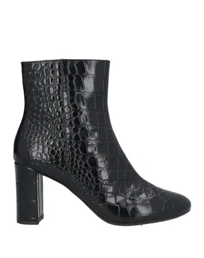 Geox Woman Ankle Boots Black Size 8 Leather