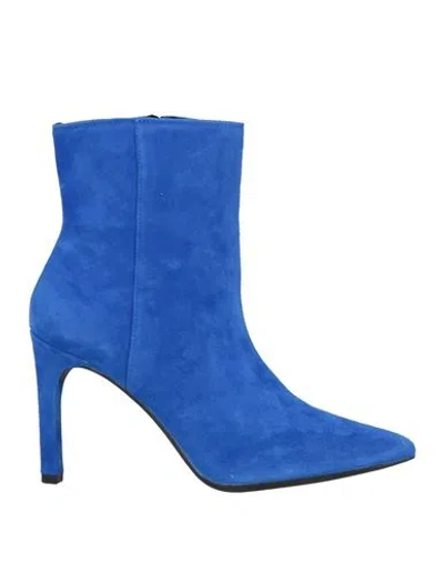 Geox Woman Ankle Boots Bright Blue Size 6.5 Soft Leather
