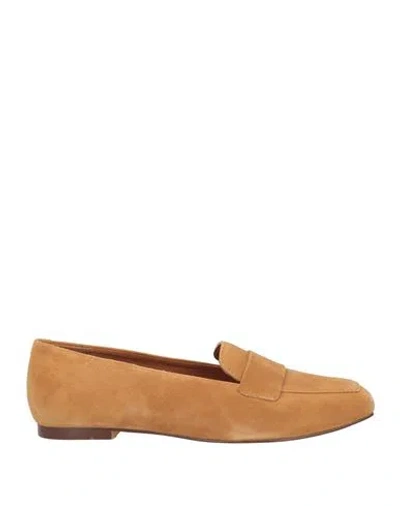 Geox Woman Loafers Camel Size 9.5 Leather In Beige