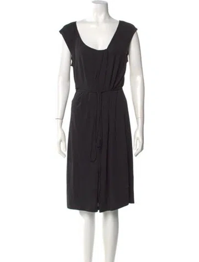 Pre-owned Gerard Darel Scoop Neck Knee-length Dress In Black