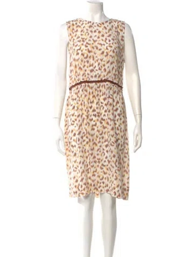 Pre-owned Gerard Darel Silk Knee-length Dress In Neutral