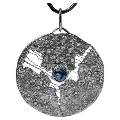 Pre-owned German Kabirski Rhiannon Silver & Titanium Mesh Pendant With Blue Topaz