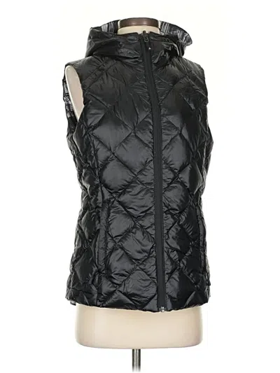 Pre-owned Gerry Vest In Black