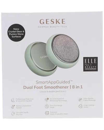 Geske Dual Foot Smoothener 8-in-1 In Green