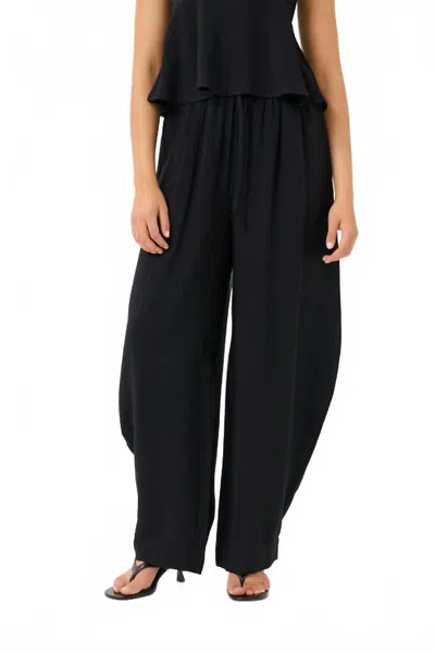 Gestuz Camila Trousers In Black