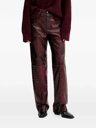Gestuz Crocodile-effect Trousers In Burgundy