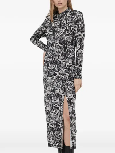 Gestuz Open-back Midi Dress In Black