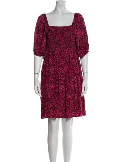 Pre-owned Gestuz Printed Knee-length Dress In Red