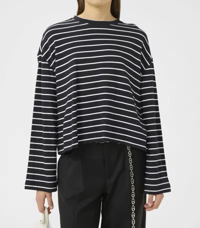 Gestuz Siba Top In White/black