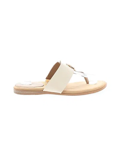 Pre-owned G.h. Bass & Co. Flip Flops In Ivory
