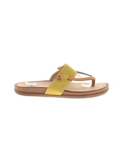 Pre-owned G.h. Bass & Co. Sandals In Yellow