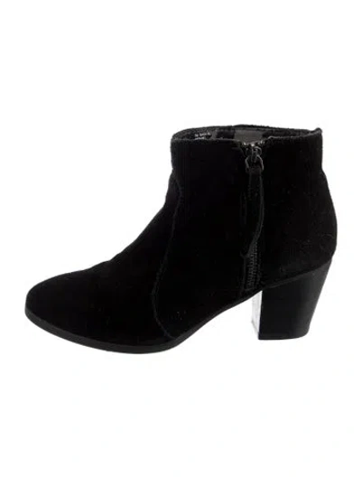 Pre-owned G.h. Bass & Co. Suede Boots In Black