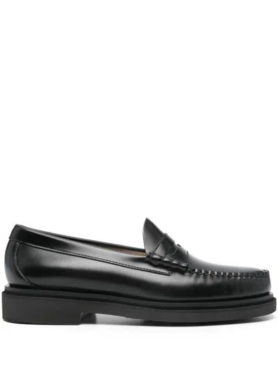 G.H. BASS & CO. WEEJUNS PENNY LOAFERS