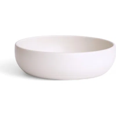 Gharyan Stoneware Shallow Serving Bowl In White